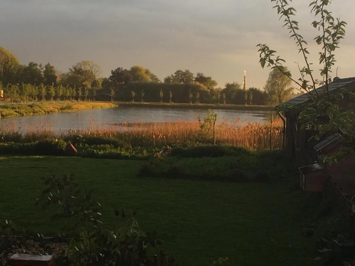 Hoeve Cornelia Berkel en Rodenrijs 0*,  Nederland